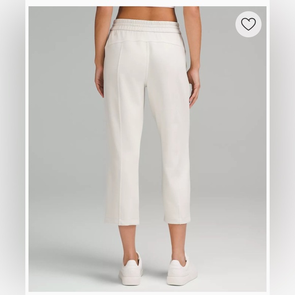 Lululemon Softstreme High Rise Steaight Leg Crop - Picture 2 of 4